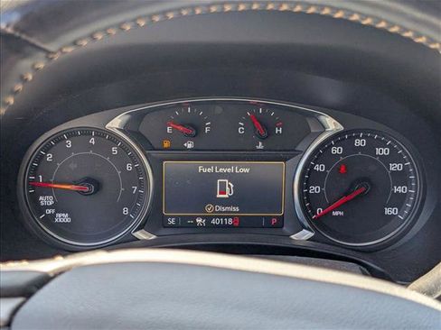 Used 2022 GMC Terrain AT4 w/ Infotainment Package II AWD/4WD image 11