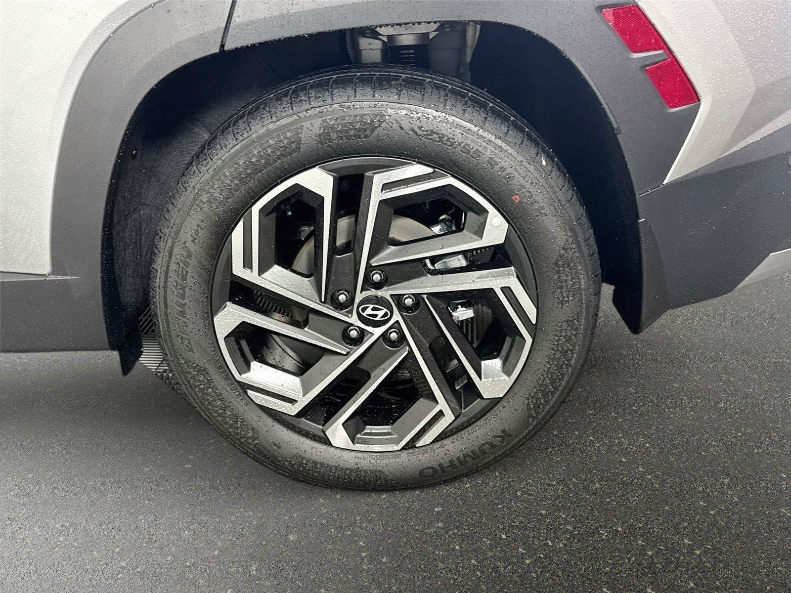 New 2026 Hyundai Tucson Limited FWD image 33