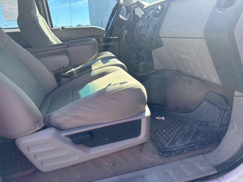 Used 2009 Ford F350 XL AWD/4WD image 21