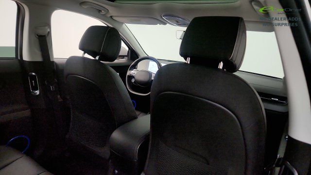 Used 2024 Hyundai Ioniq 5 Limited AWD/4WD image 39