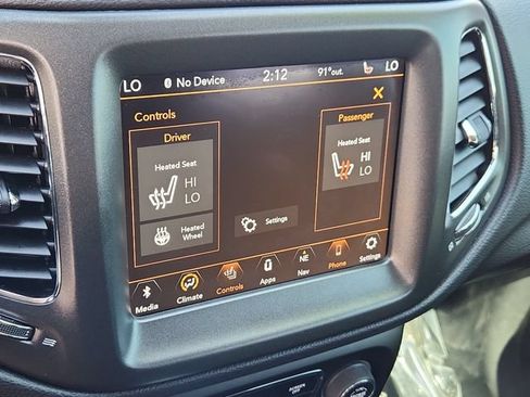 Used 2020 Jeep Compass Trailhawk w/ Leather Interior Group AWD/4WD image 21
