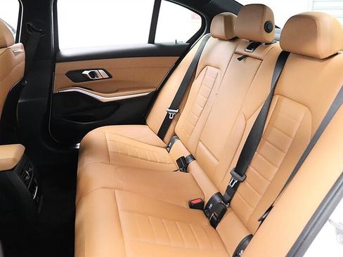 Used 2021 BMW 330i Sedan w/ Premium Package RWD image 19