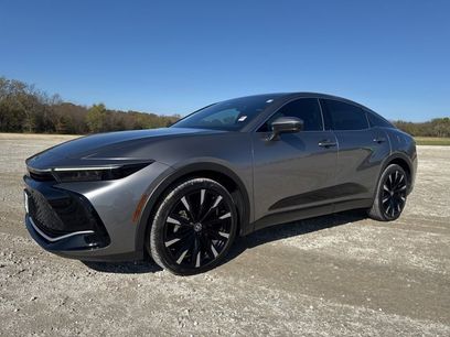 Used 2024 Toyota Crown Platinum