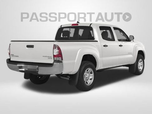 Used 2014 Toyota Tacoma 4x4 Double Cab w/ TRD Off-Road Package image 6