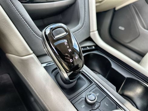 Used 2021 Cadillac XT6 Premium Luxury FWD image 26