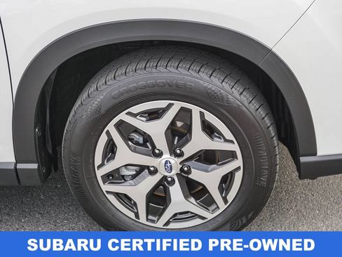 Certified 2023 Subaru Forester Premium AWD/4WD image 9