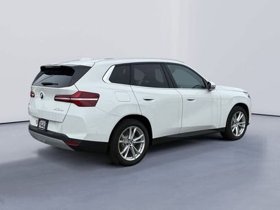 New 2025 BMW X3 xDrive30i w/ Premium Package