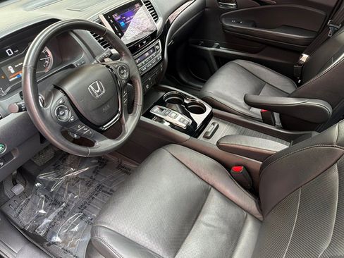 Used 2018 Honda Pilot Elite image 10