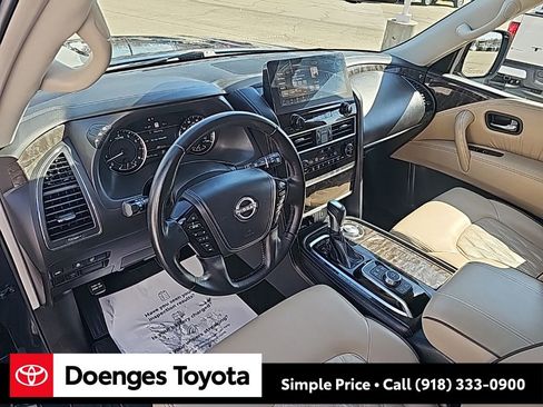 Used 2022 Nissan Armada Platinum image 11