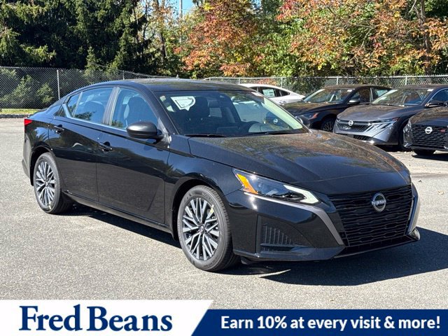 New 2026 Nissan Altima 2.5 SV FWD image 1