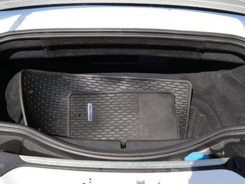 Used 2017 Jaguar F-TYPE Convertible RWD image 20