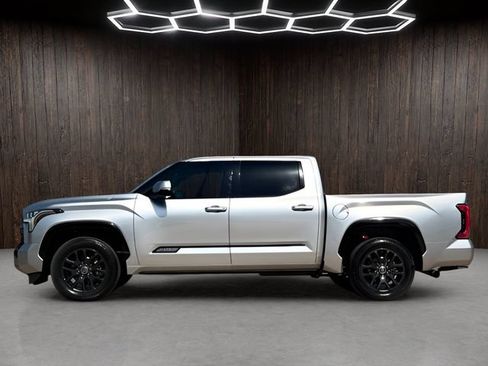 Used 2022 Toyota Tundra Platinum RWD image 5