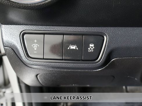 Used 2019 Kia Forte S image 3