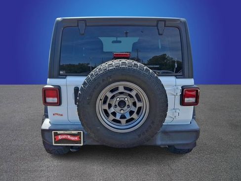Used 2018 Jeep Wrangler Unlimited Sport S AWD/4WD image 5