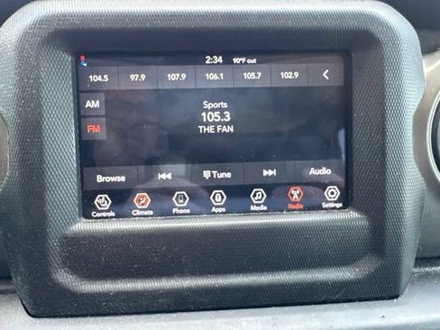 Used 2022 Jeep Wrangler Unlimited Sport AWD/4WD image 14