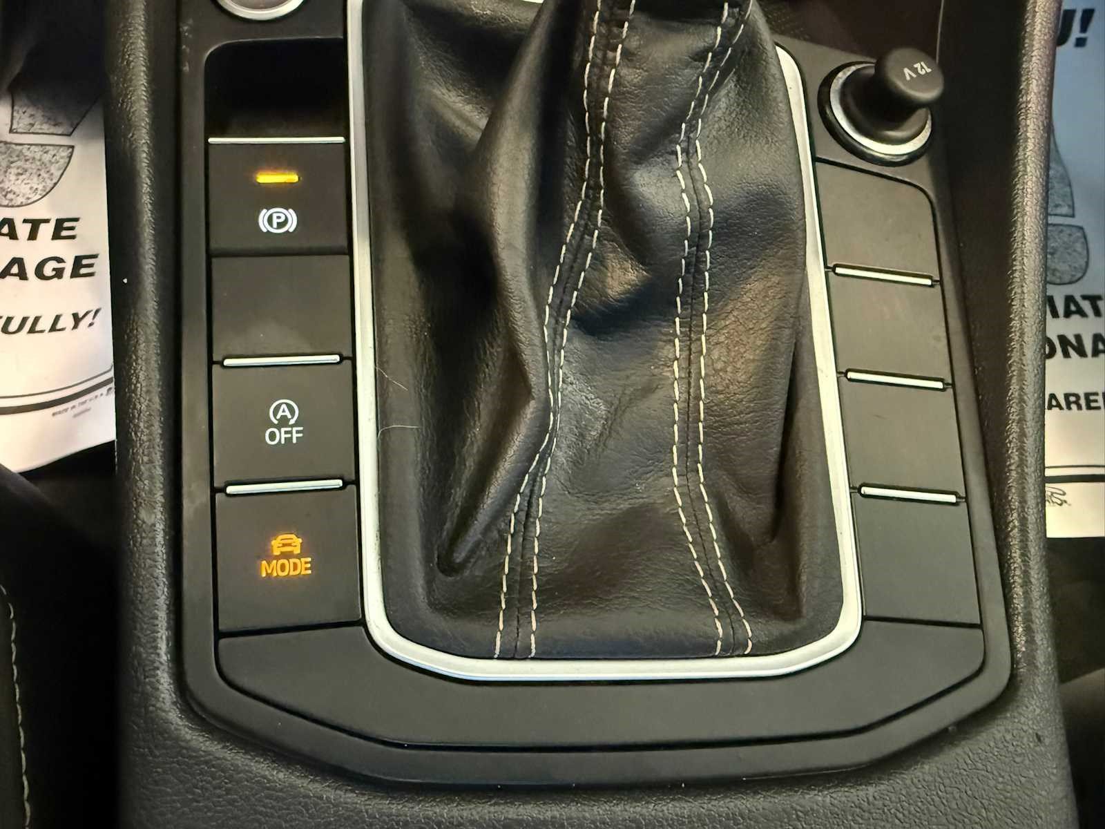 Used 2024 Volkswagen Jetta SEL FWD image 34