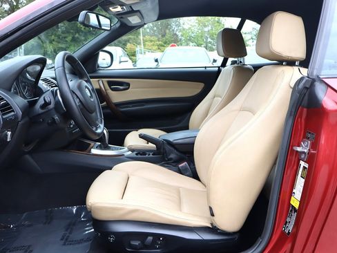 Used 2012 BMW 135i Convertible image 22