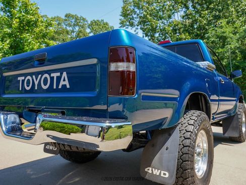 Used 1994 Toyota Pickup DX AWD/4WD image 39