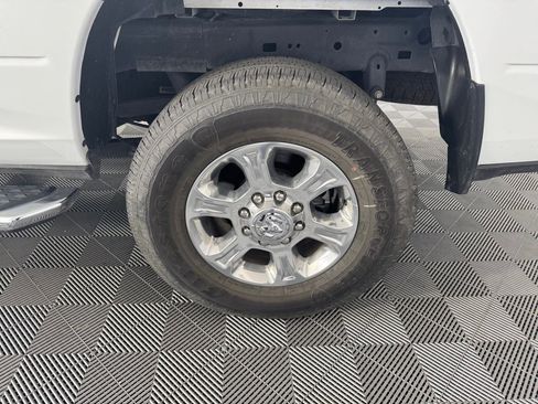 Used 2026 RAM 2500 Big Horn AWD/4WD image 13
