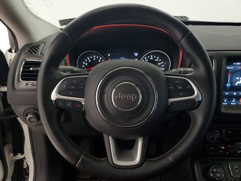 Used 2018 Jeep Compass Trailhawk w/ Navigation Group AWD/4WD image 15