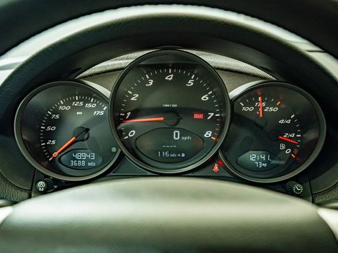 Used 2006 Porsche Boxster RWD image 33