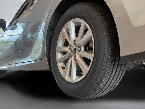 Used 2025 Toyota Camry LE w/ Convenience Package FWD image 36