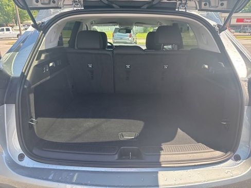 Used 2025 Buick Envision Preferred AWD/4WD image 13