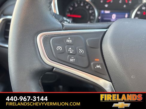 Used 2023 Chevrolet Equinox LT image 11