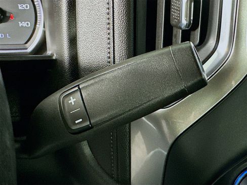 Used 2020 Chevrolet Silverado 1500 RST w/ All-Star Edition image 18