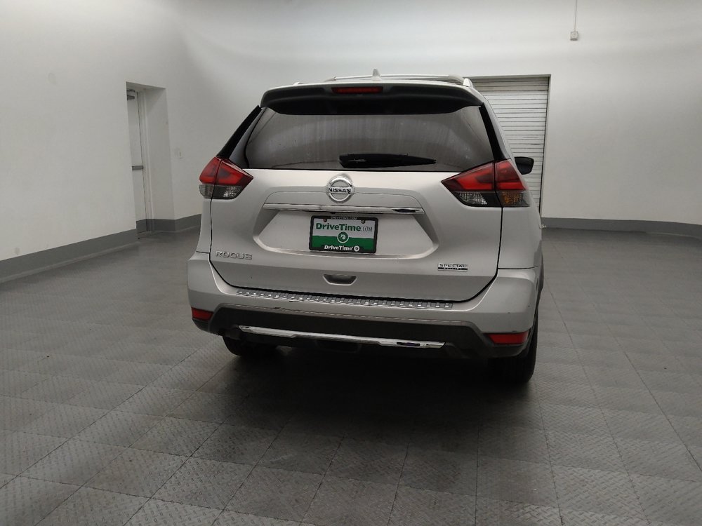 Used 2020 Nissan Rogue S w/ Special Edition Package FWD image 7