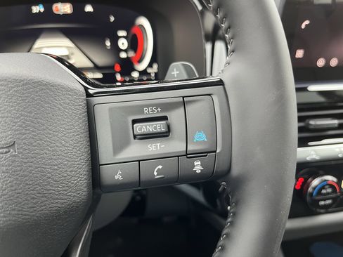 New 2026 Nissan Pathfinder SL w/ SL Premium Package image 28