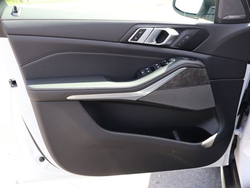 New 2026 BMW X5 xDrive40i w/ Premium Package image 31