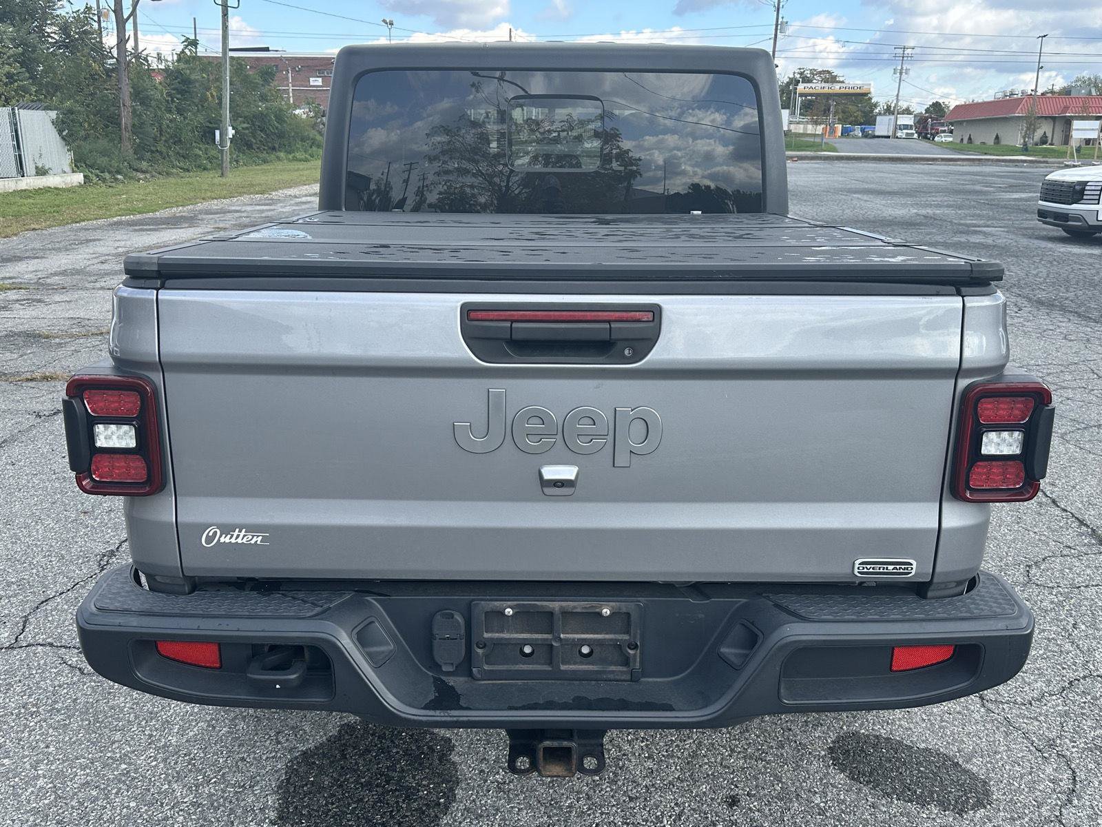 Used 2020 Jeep Gladiator Overland AWD/4WD image 7