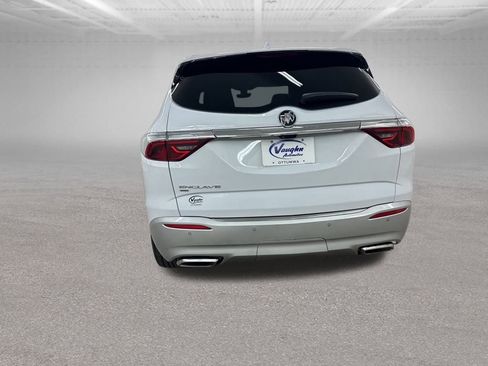 Certified 2024 Buick Enclave Premium image 11