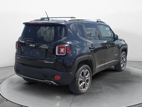 Used 2017 Jeep Renegade Limited AWD/4WD image 5