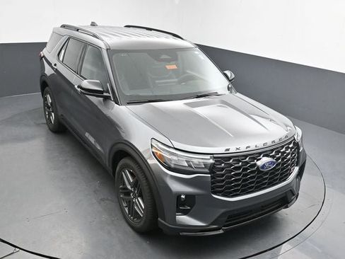 New 2026 Ford Explorer ST image 20