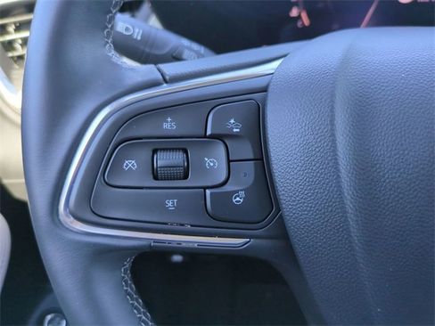 Used 2025 Buick Encore GX Avenir w/ Avenir Technology Package image 25