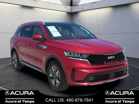 Used 2023 Kia Sorento EX w/ Panoramic Sunroof Package FWD image 2