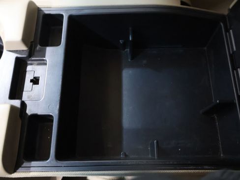 Used 2004 Ford F150 XLT image 24