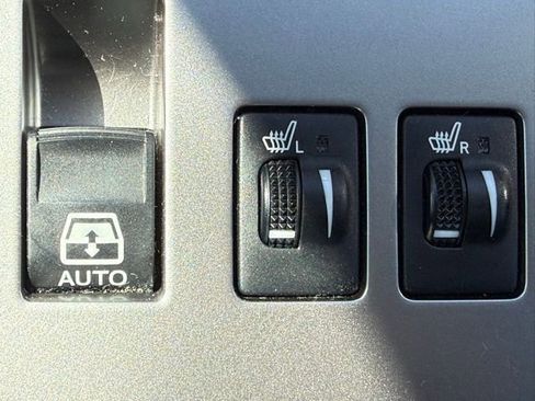 Used 2023 Toyota 4Runner SR5 Premium w/ SR5 Premium Package image 15