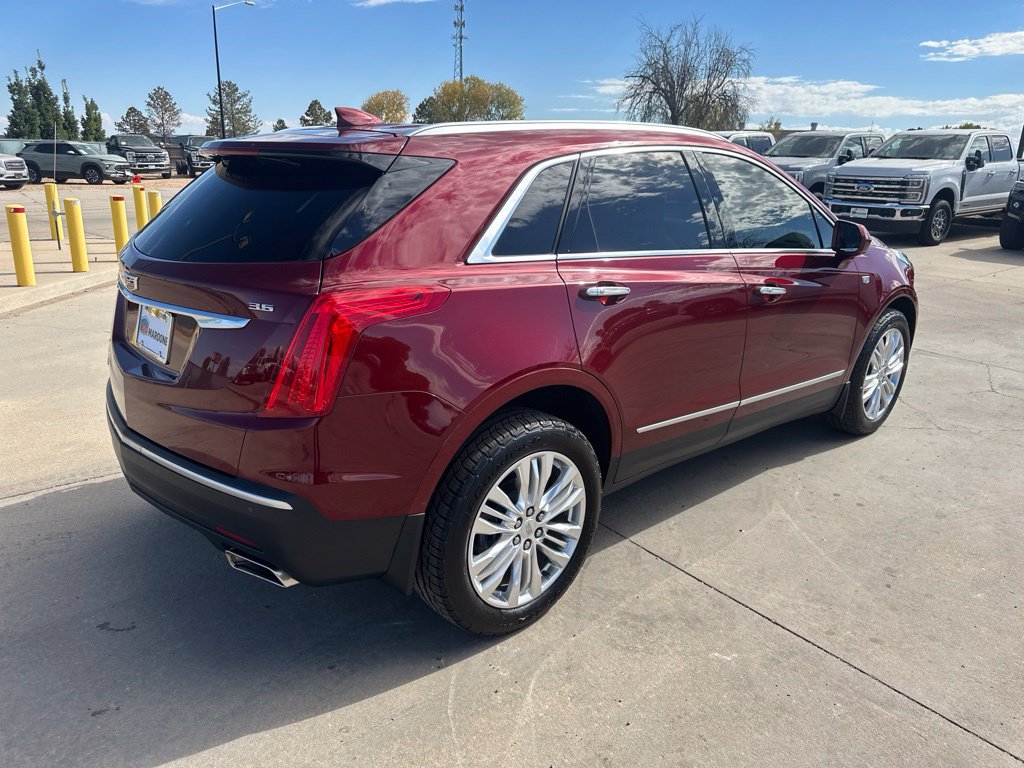 Used 2017 Cadillac XT5 Premium Luxury AWD/4WD image 38