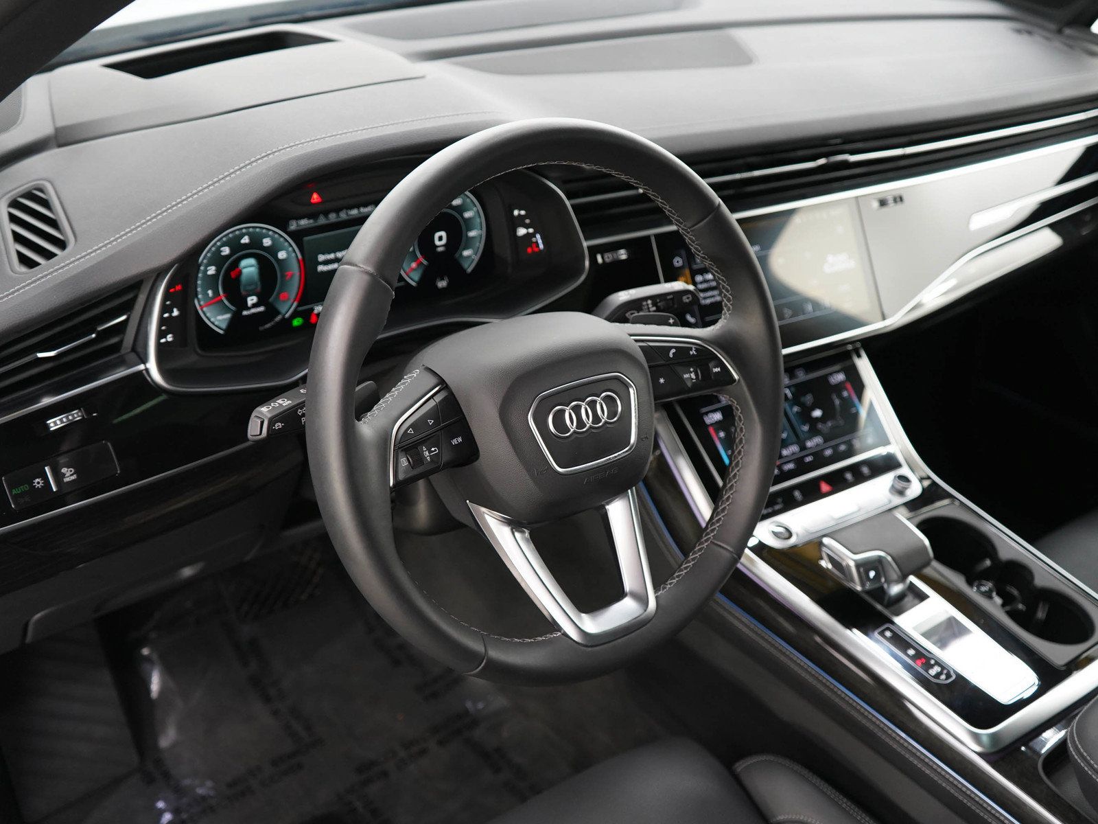 Used 2025 Audi Q7 3.0T Prestige AWD/4WD image 21