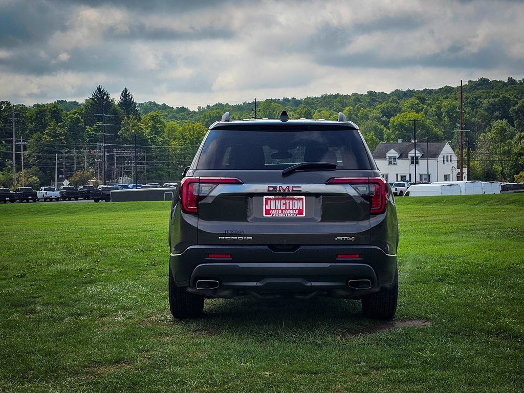 Used 2020 GMC Acadia AT4 w/ Driver Alert Package II AWD/4WD image 4