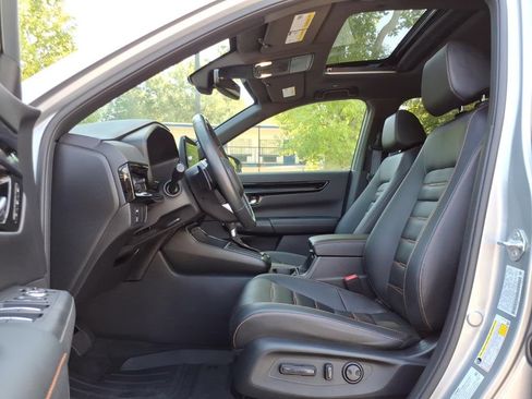 Used 2023 Honda CR-V Sport Touring image 10