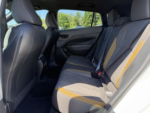 Used 2024 Subaru Crosstrek 2.5i Sport AWD/4WD image 11