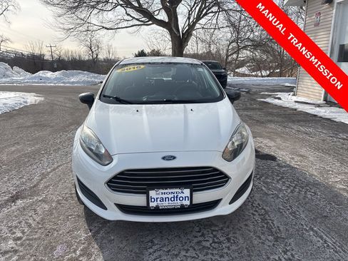 Used 2016 Ford Fiesta S image 2