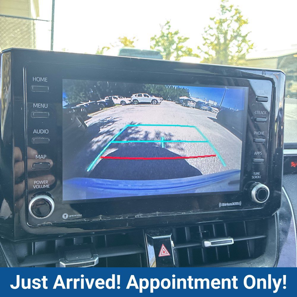 Used 2022 Toyota Corolla SE FWD image 8
