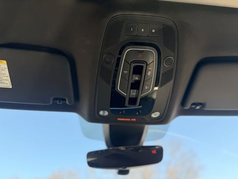 Used 2018 Audi SQ5 Prestige w/ Prestige Package image 27