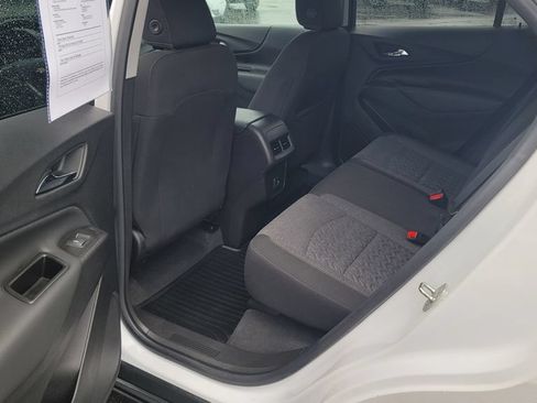 Used 2022 Chevrolet Equinox LT FWD image 25