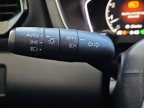 Used 2025 Honda Pilot EX-L image 26